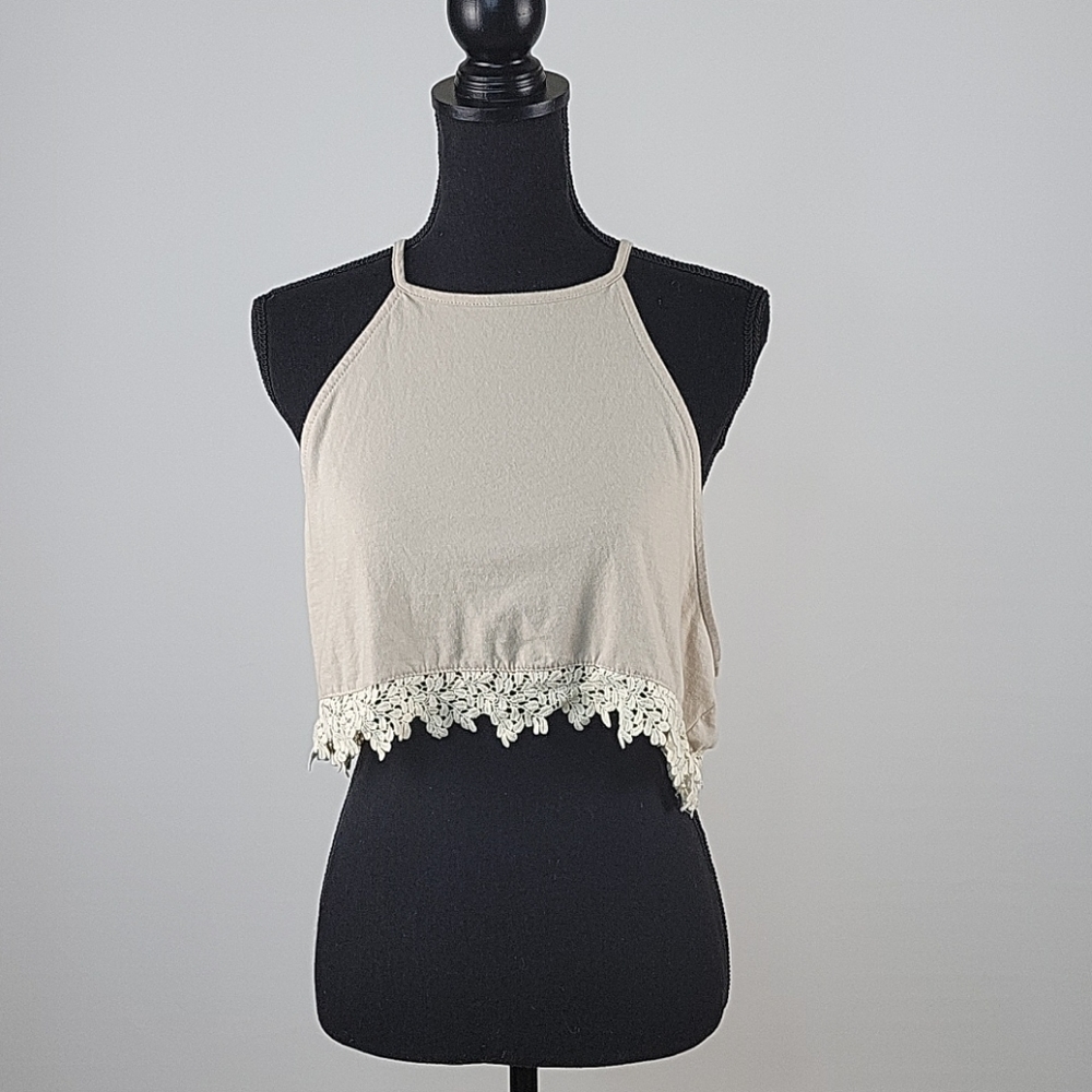 Tan crop top medium